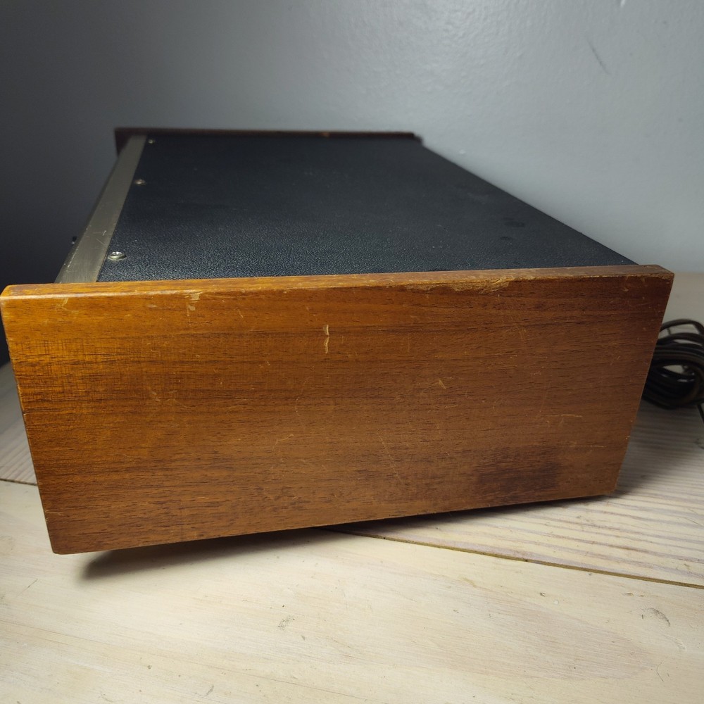 Courier Conqueror II CB Solid State Transceiver: Turns On Untested Parts Repair