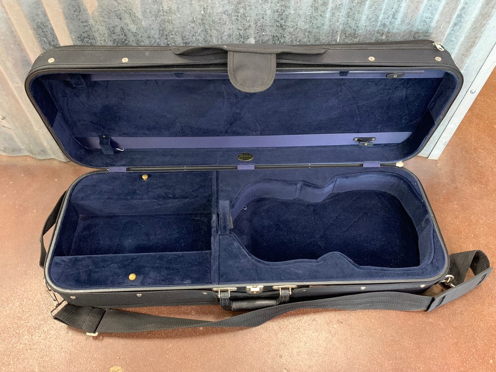 Bobelock Violin Case with Blue Interior-black
