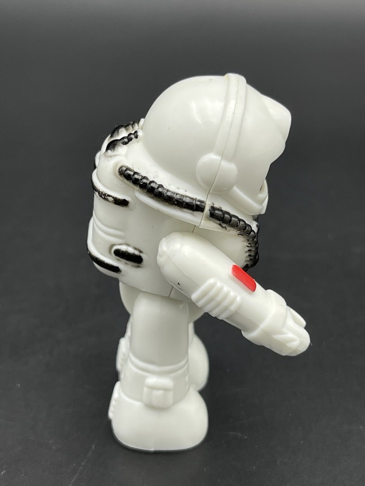 2000 Space Voyagers Set: Space Shuttle Orbiter Replacement Astronaut