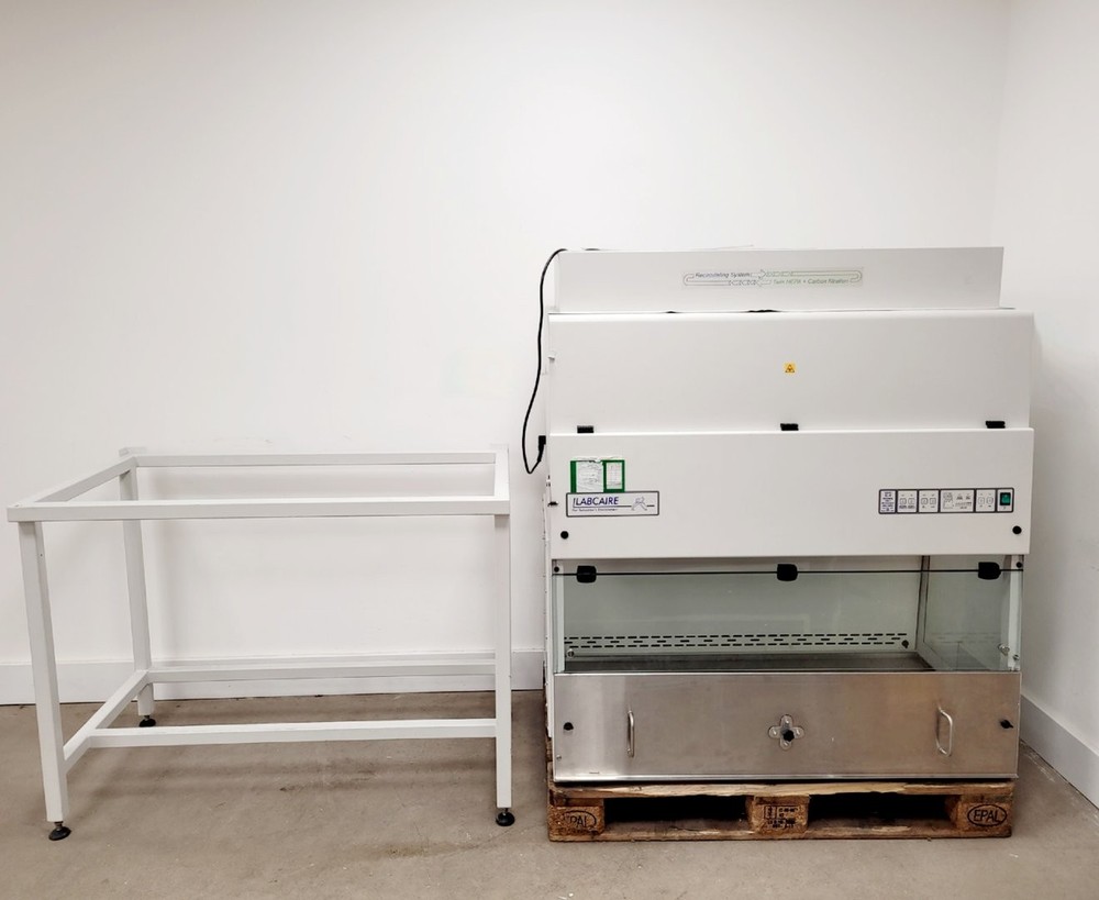 Labcaire Model SC12R Recirculating Class II Safety Cabinet Lab
