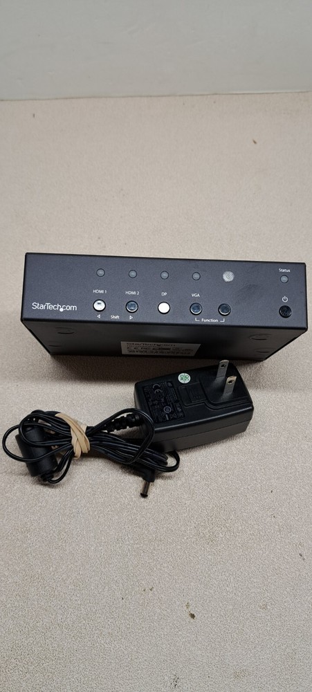 STARTECH.COM HDVGADP2HD SWITCH BETWEEN DISPLAYPORT, VGA OR TWO HDMI SOURCE 4K