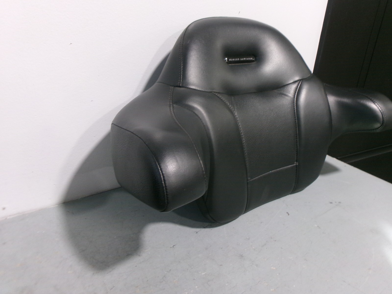 2015 Harley Davidson CVO Electra Glide King Tour Pak Pad, Used, PN-52300225