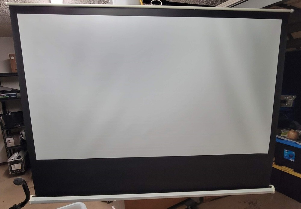 PANOVIEW Projection Screen Pull Down Manual Whit 91" Diagonal 87" Long Projector