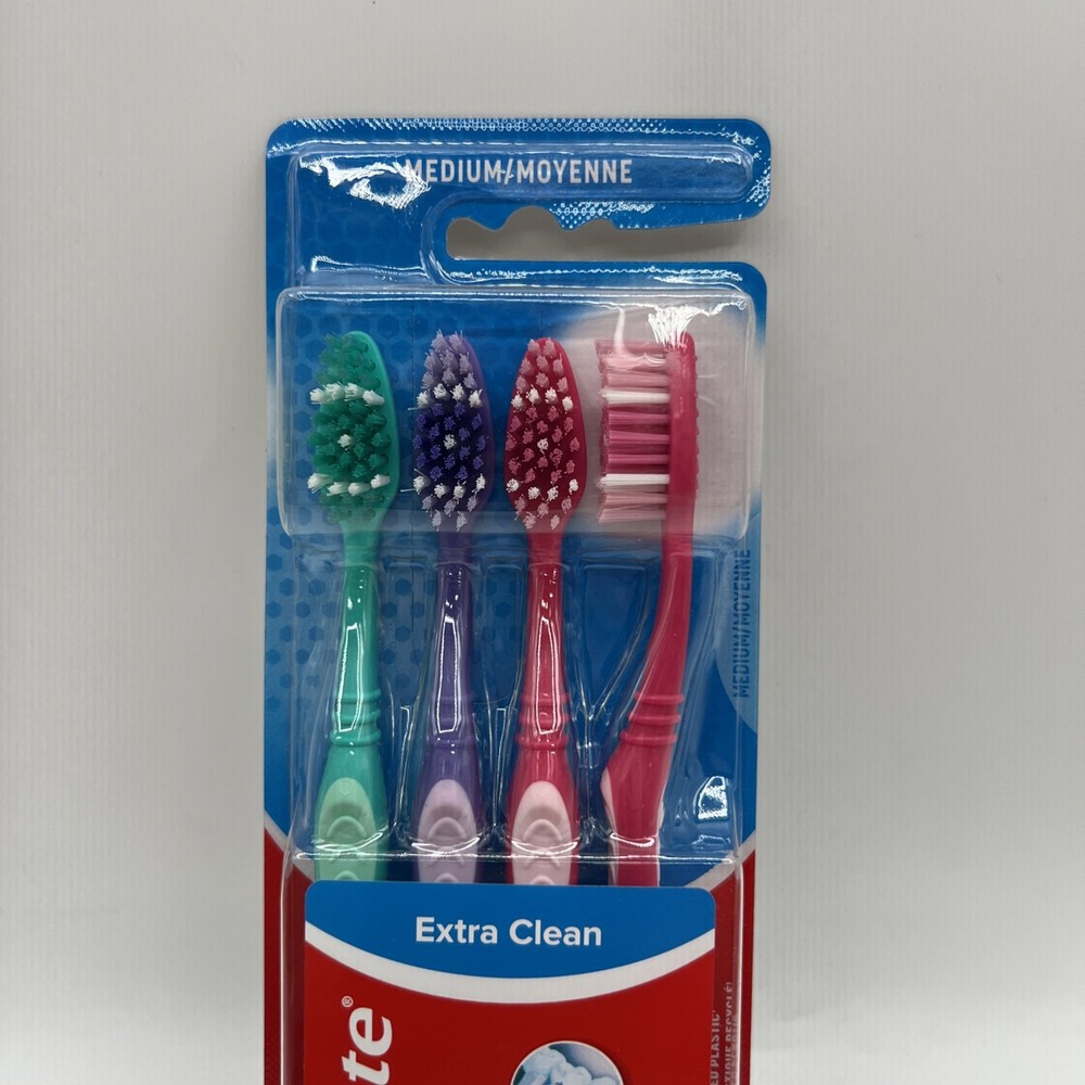 Colgate Extra Clean Full Toothbrush with power bristles Medium 4 Count