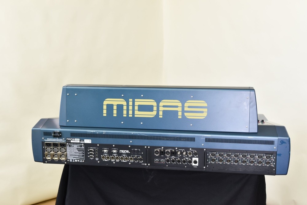 Midas PRO6 64-Channel Digital Console with DL371 Audio System Engine CG00XDD