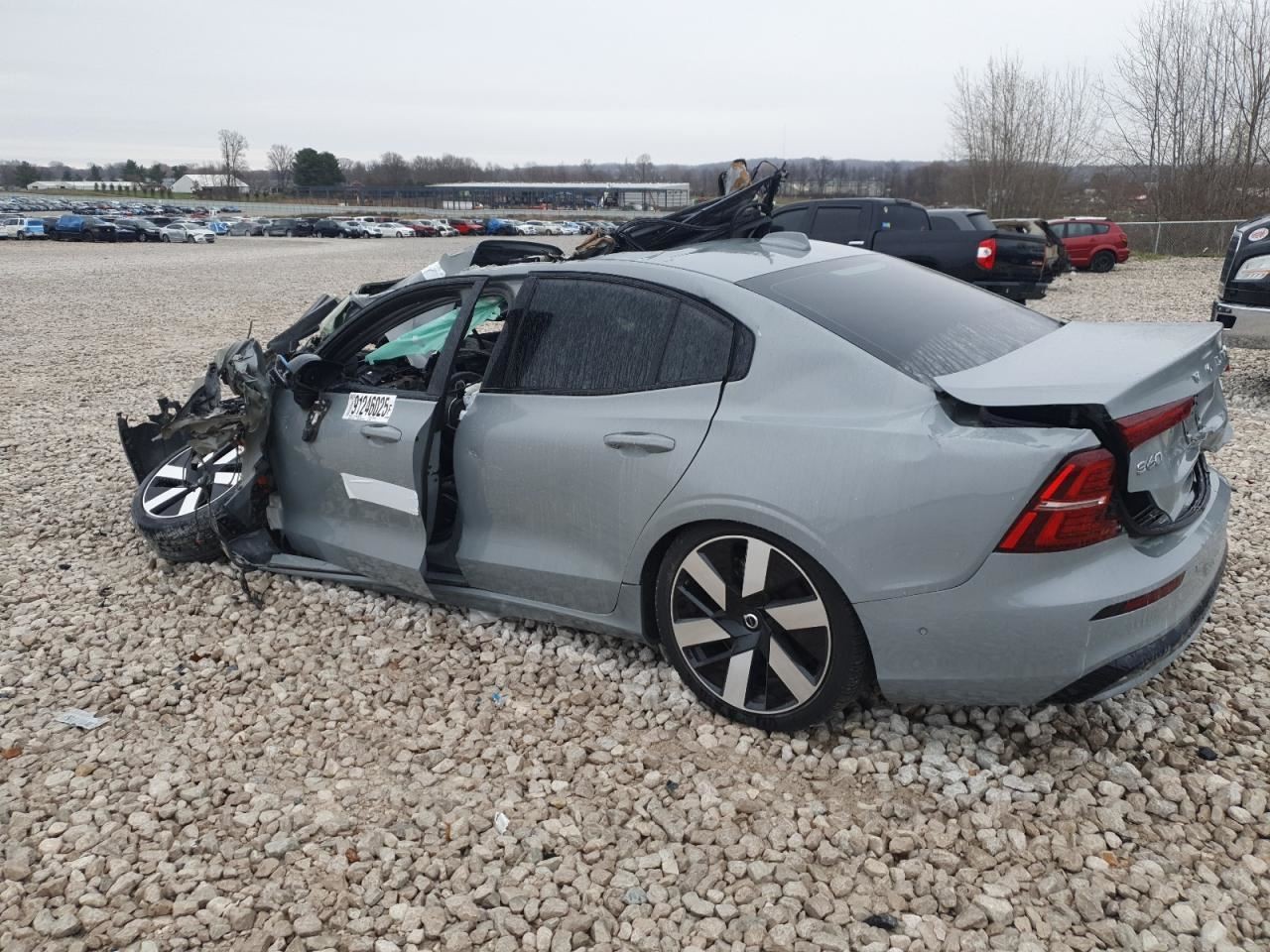 S60 2024 Chassis ECM 490785