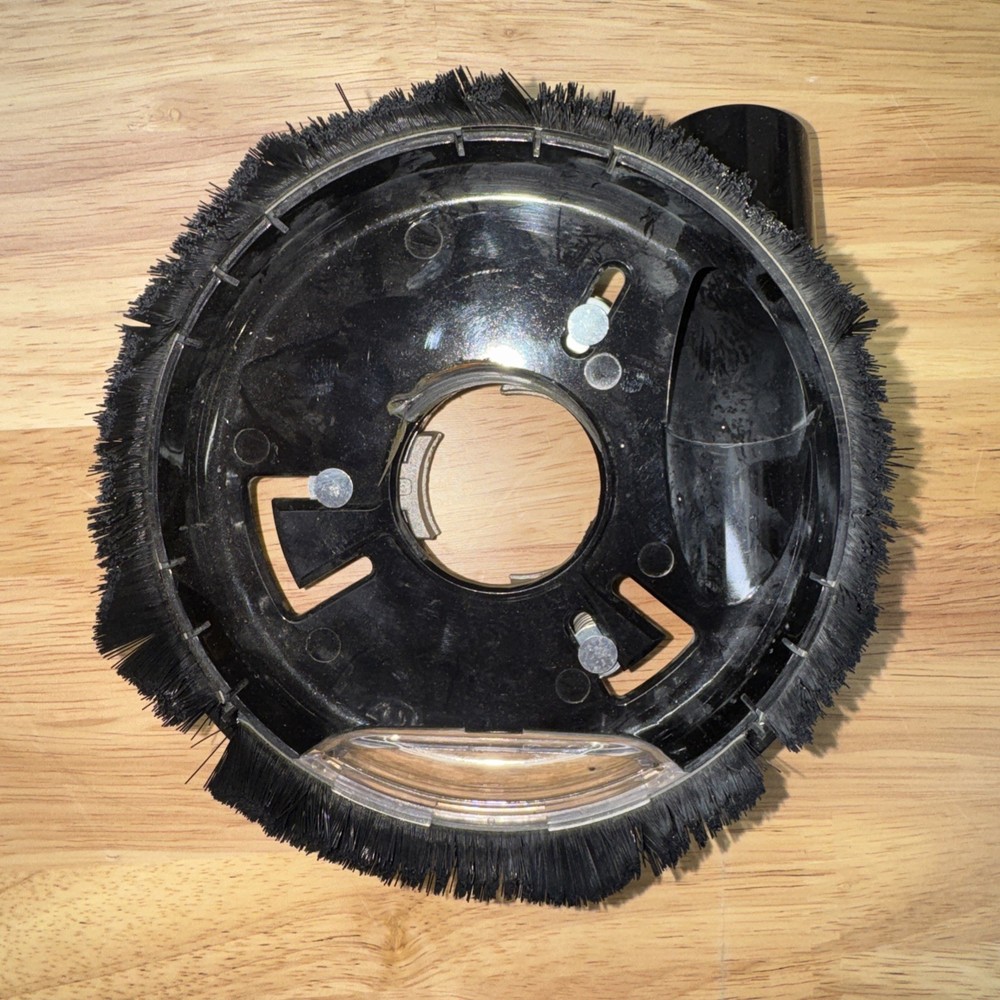 Dustless Technologies Universal Dust Shroud Pro, 5 In. For Angle Grinders 4-6
