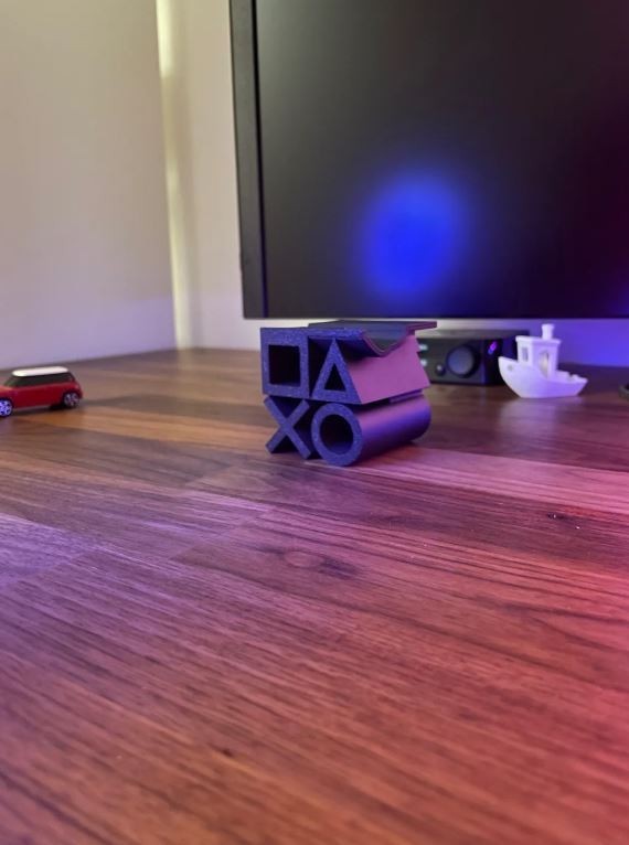 3D Printed PS4 Controller Stand – Sleek Holder for DualShock 4 Gamepad