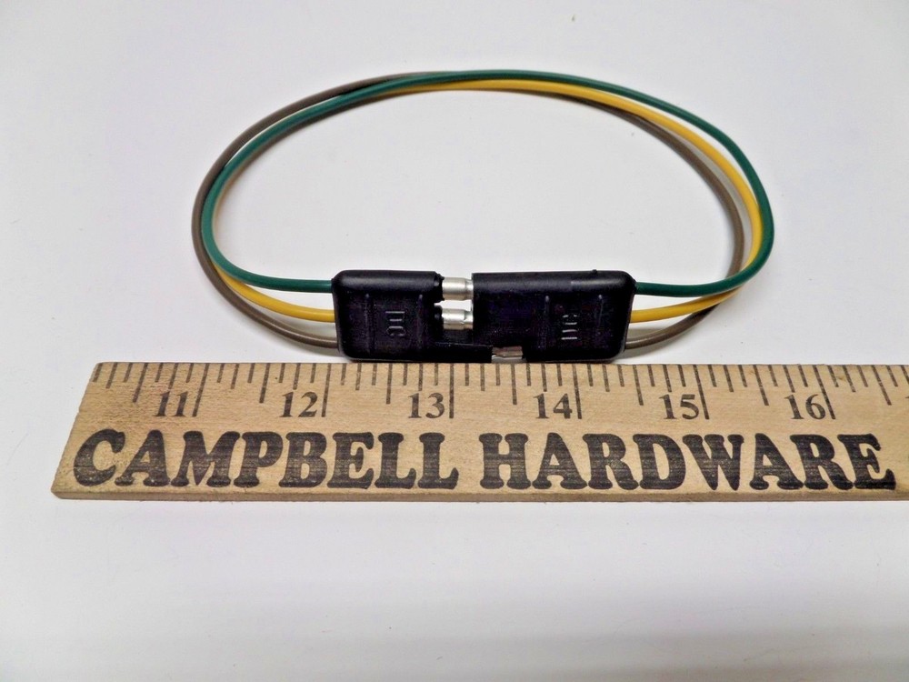 3 Pole Pin Conductor Flat Molded Trailer Loop Connector