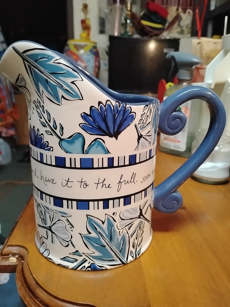 Inspiring Pitcher