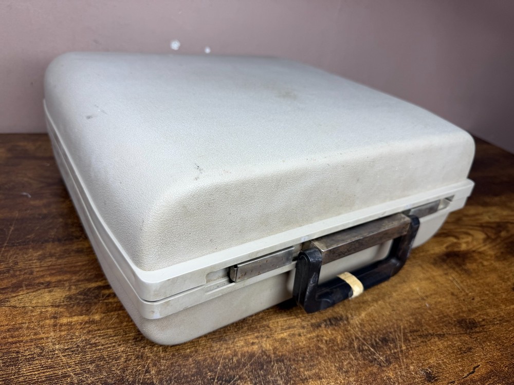 Nice! Serviced 1973 Olivetti Studio 45 Fully Functional Portable Typewriter