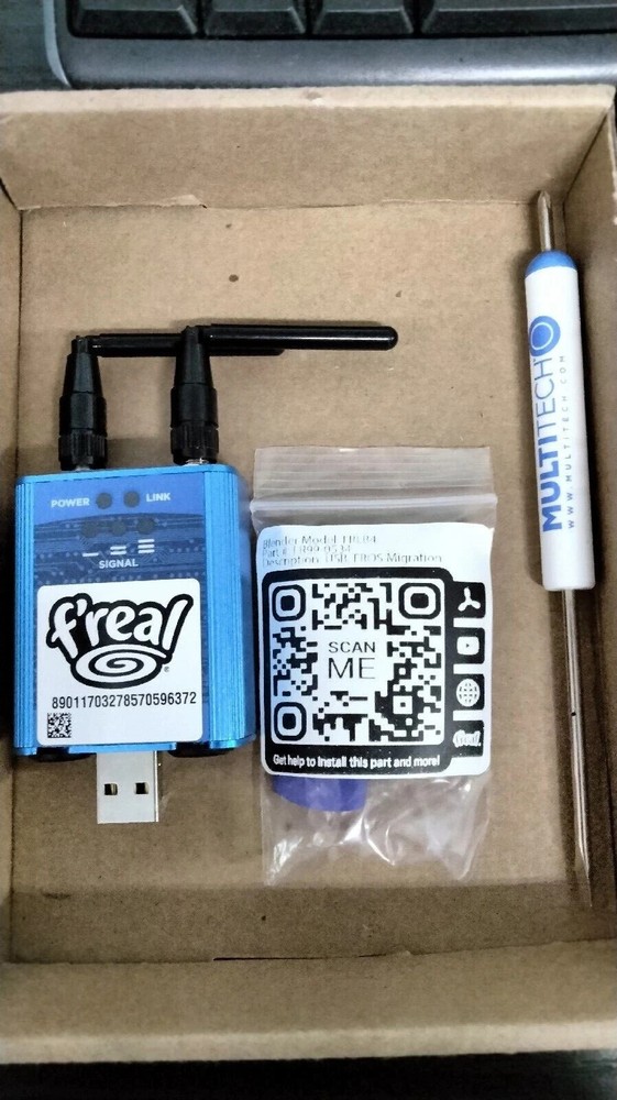 F'Real Modem FR66-0152 & USB FR99-0534