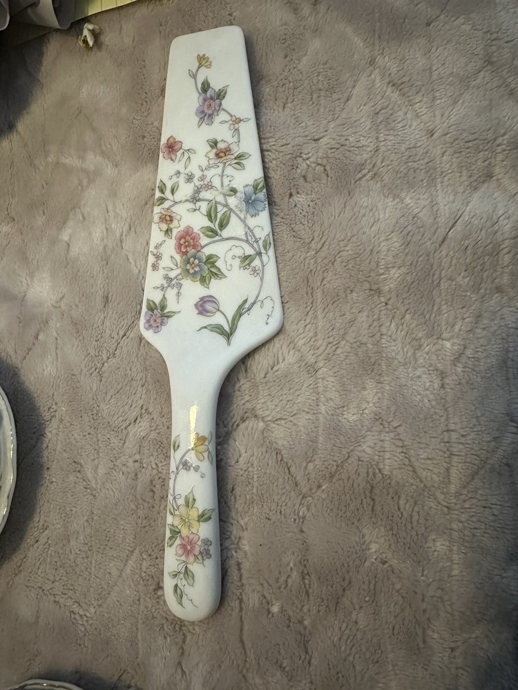 Vintage - Floral - Pie/Cake Server
