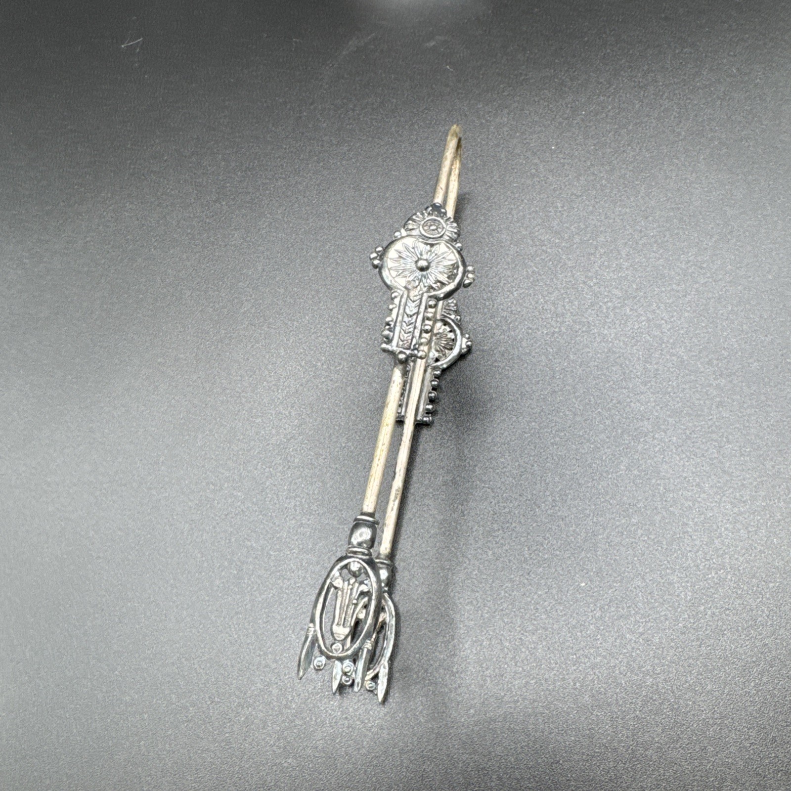 Vintage St. Louis Silver Co #77 Quadruple Plate Pickle Castor