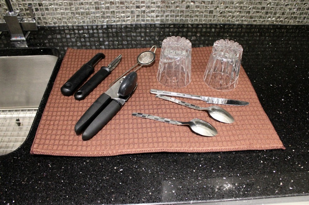 2 Pack Microfiber Dish Drying Mat Pad Kitchen Counter Reversible Super Absorbent