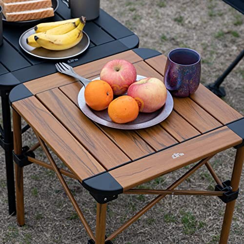 Lightweight Stable Alu. Folding Square Table Roll Up Top with Small Nature