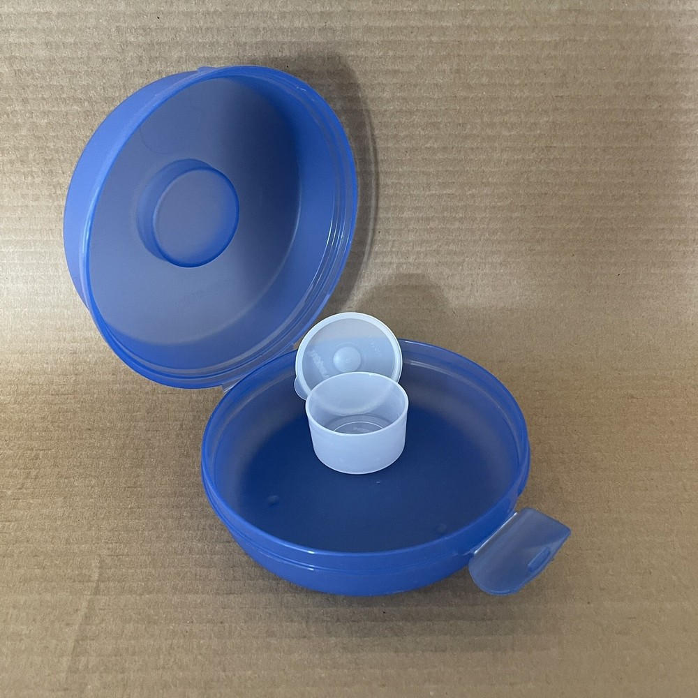 Tupperware Bagel Keeper Salad Sandwich Snack Container Blue #4440 + Mini Smidget
