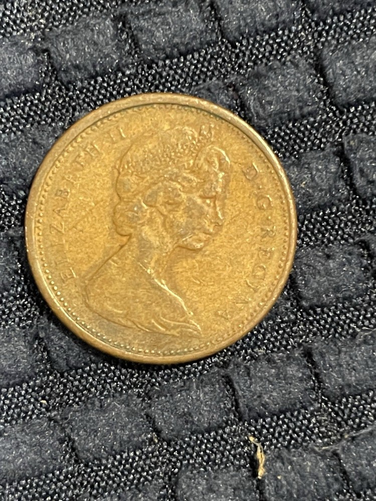 RARE Queen Elizabeth 1966 Penny