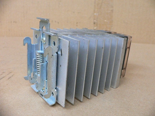 Gold Single-Phase Solid State Relay Sap4040d 40A 40-480V Dc Control