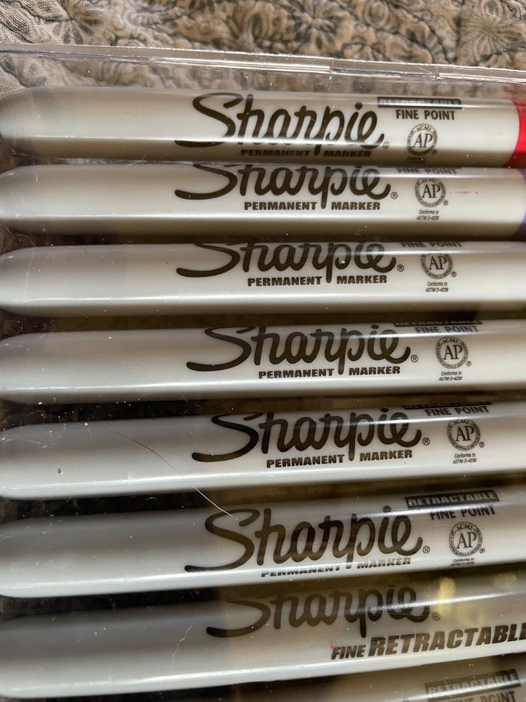 Sharpie Assorted Color Fine Point Retractable Permanent Marker Set - 12/Pk