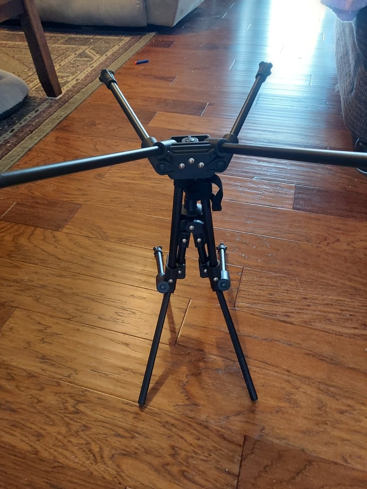 Black Collapsible 4-Leg 4-Arm Drum Stand