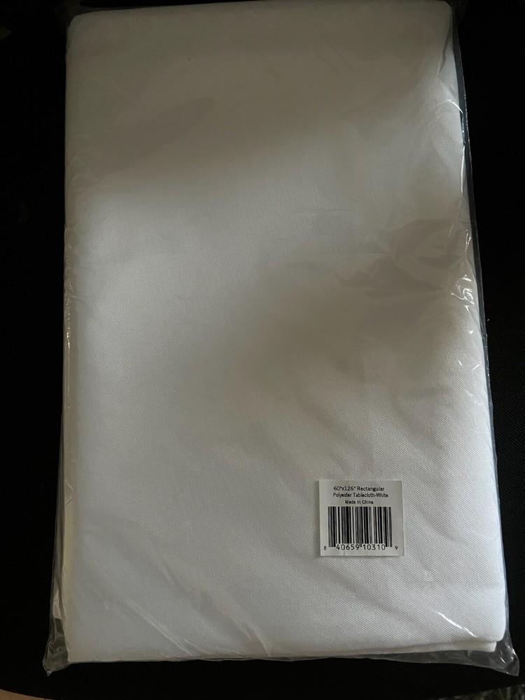 60x126 White Rectangle Polyester Tablecloths Wedding Banquet 180 GSM
