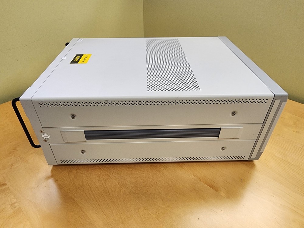 Agilent Technologies E6621A PXT Wireless Communications Test Set