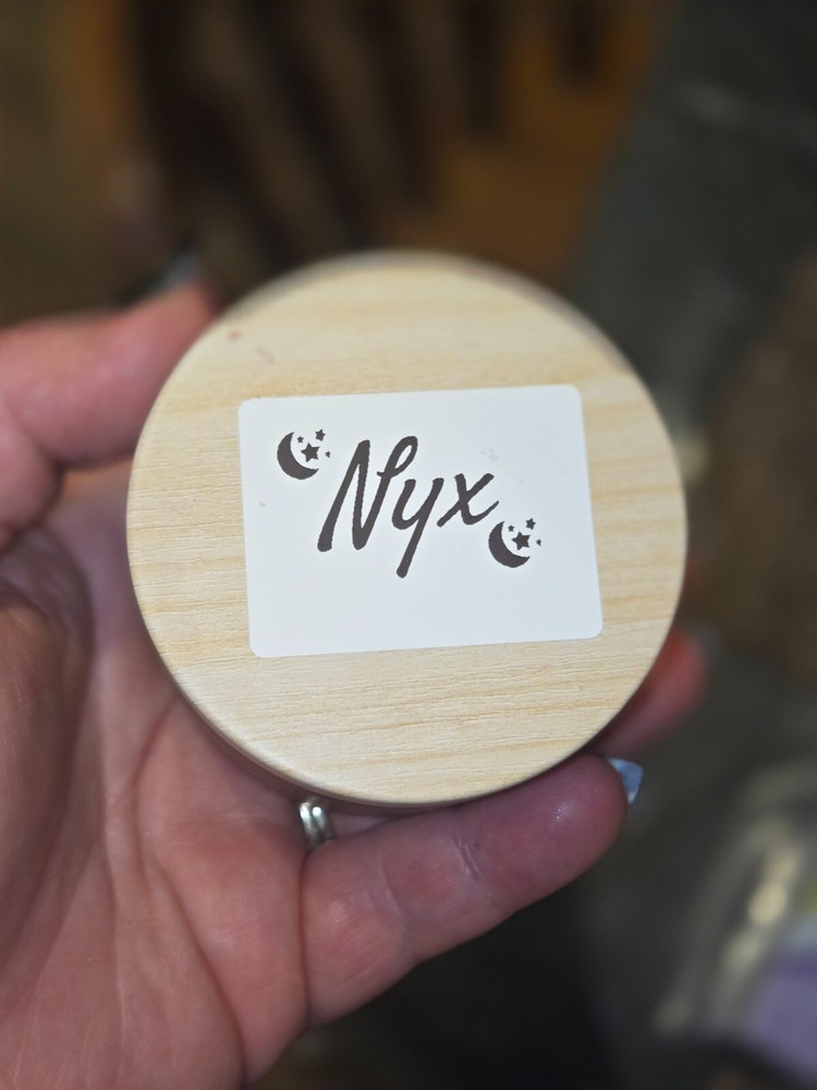 NYX Deity Candle 4 oz
