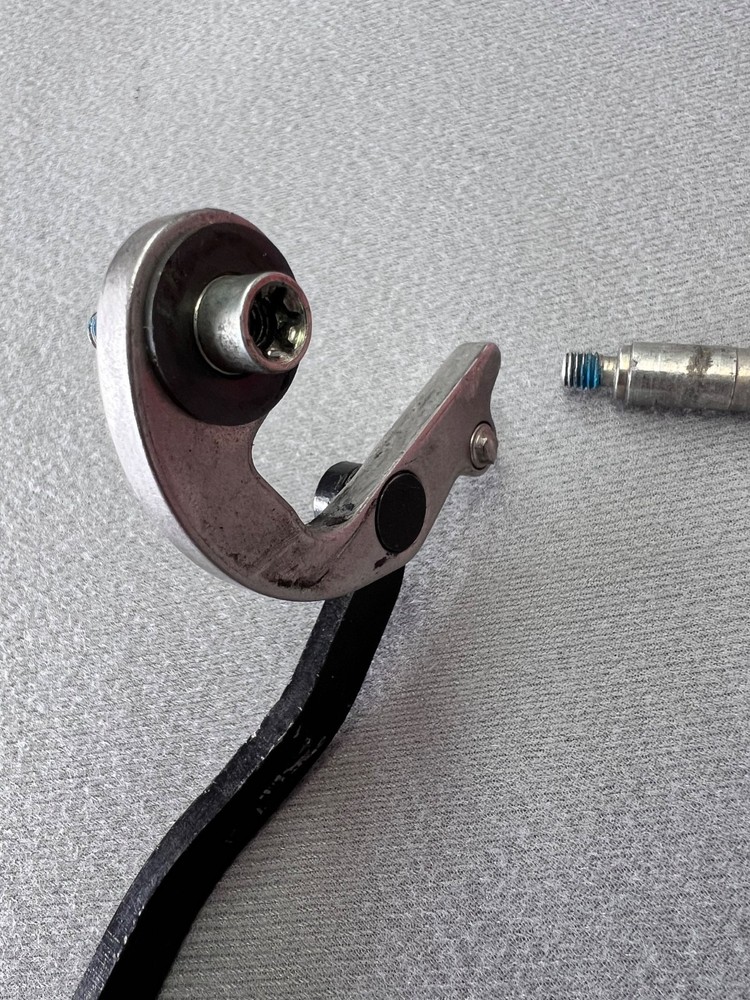 Mini Convertible Header Hooks Pivot Pins