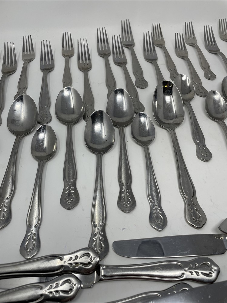 45pc Hampton Silversmiths AMERICANA CLASSIC Stainless Serving For 8 Flatware
