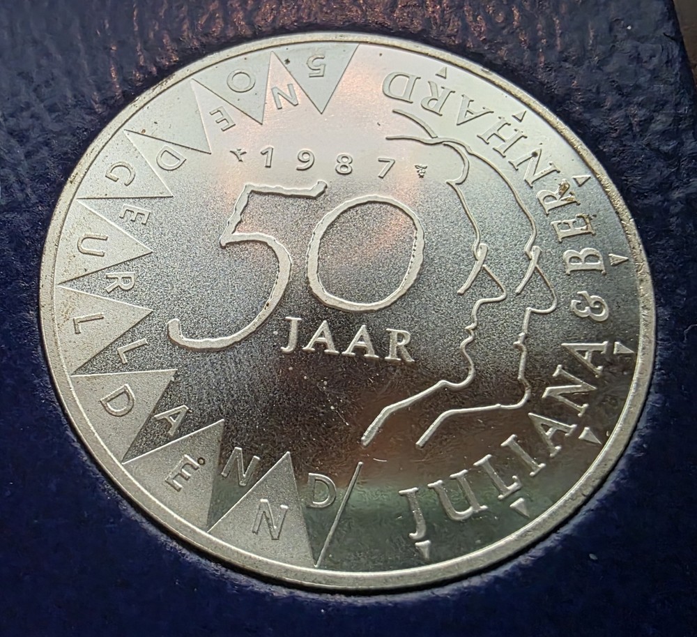 1987 NETHERLANDS 50 JAAR SILVER COIN
