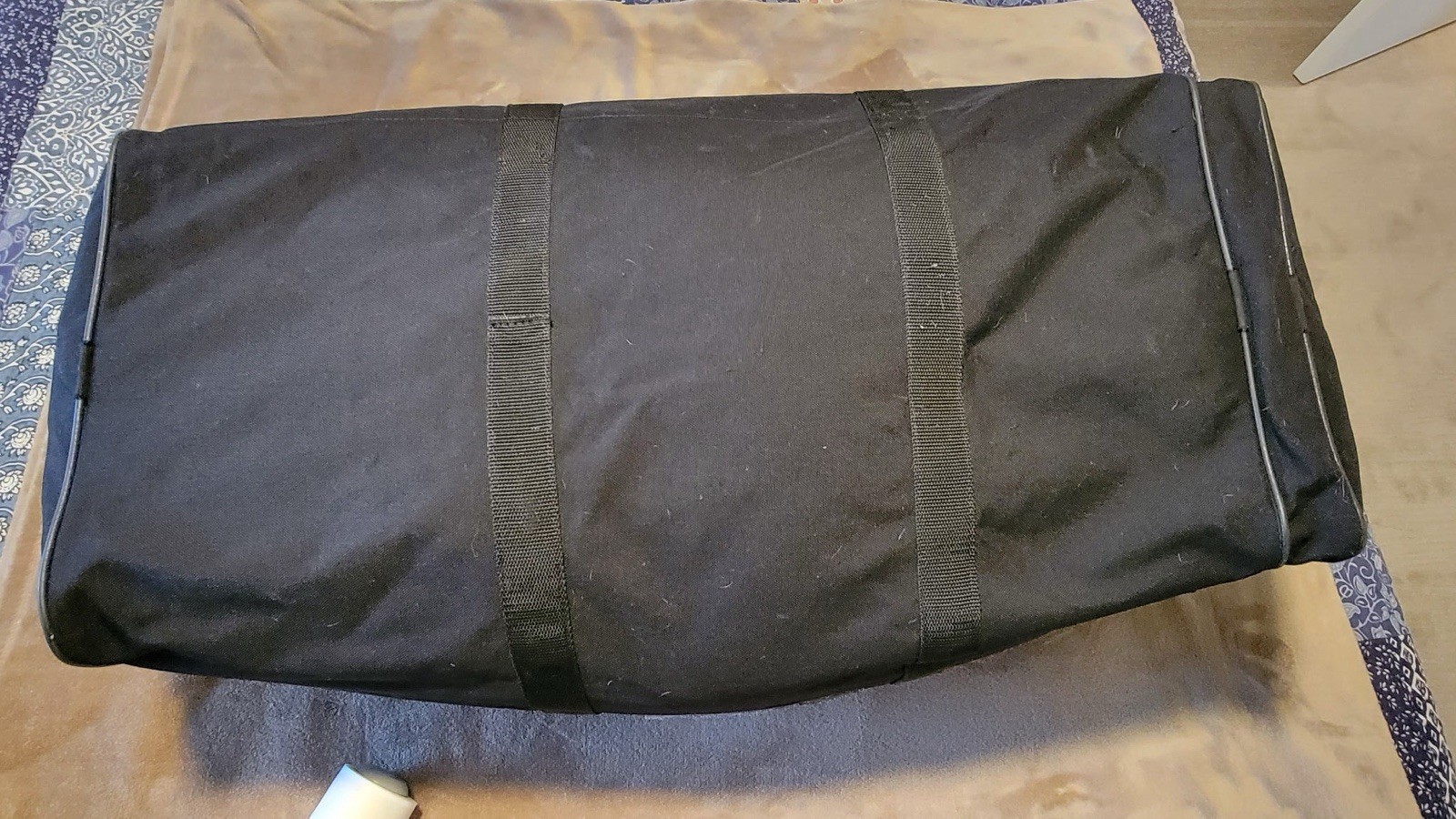 Arizona Diamondbacks Game Used Team Issued Black Duffle Bag MLB