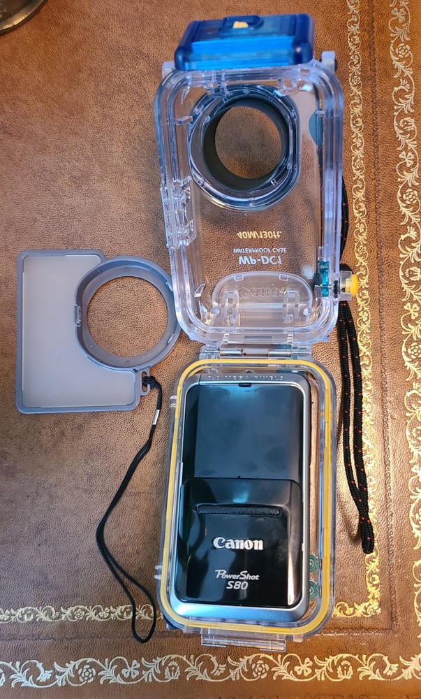 Canon PowerShot S80 Digital Camera & Water Proof Case 130 FT