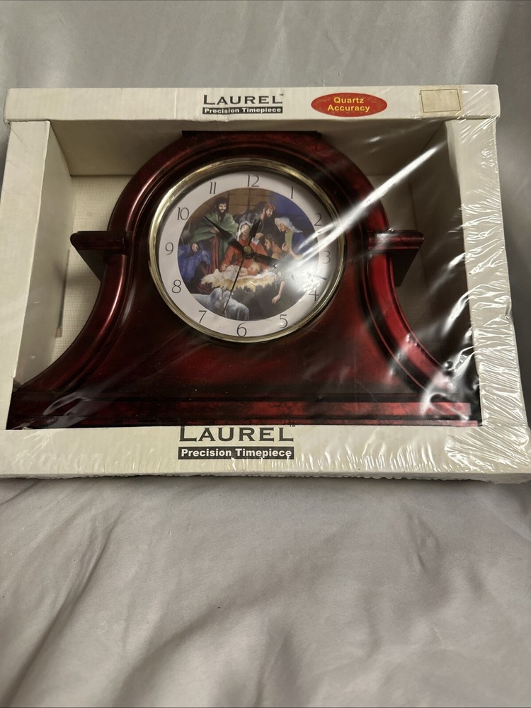 LAUREL PRECISION TIMEPIECE MANTLE CLOCK QUARTZ ACCURACY NATIVITY SCENE