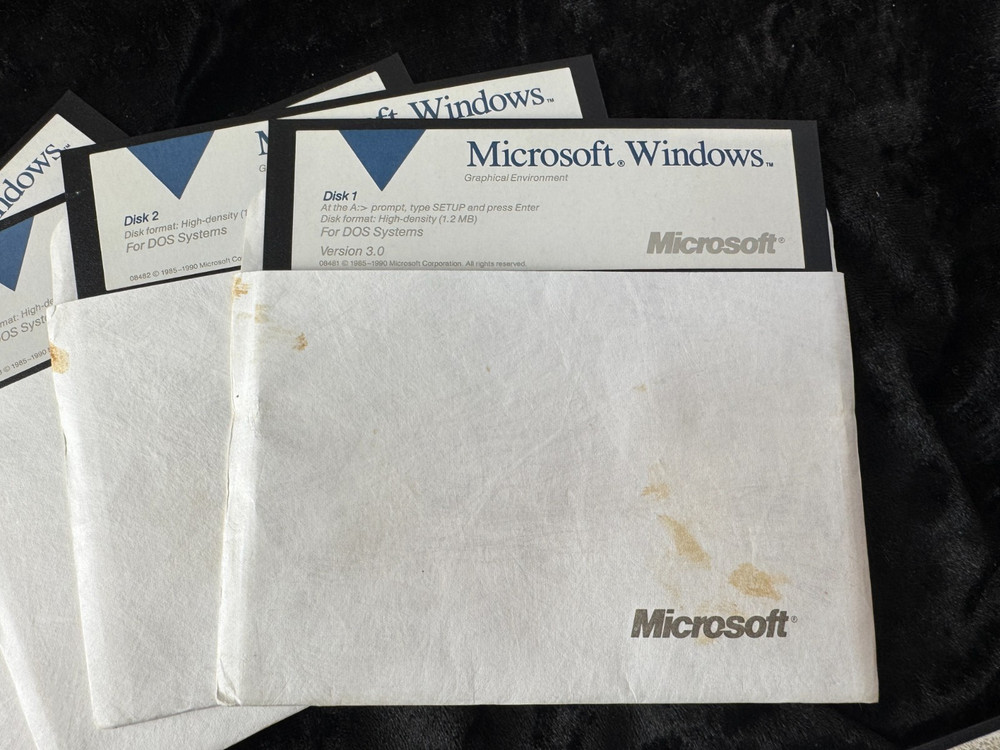 Microsoft Windows Version 3.0 5.25 Media