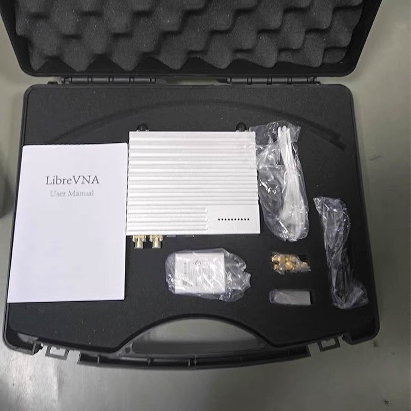 LibreVNA 100kHz-6GHz 2-Port Vector Network Analyzer with Flanged Connectors