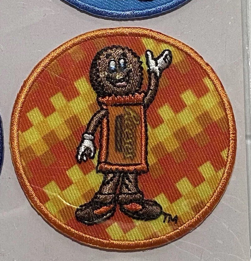 NIP Hershey Park Hersheypark Souvenir 4 Pack Embroidered Patch Set