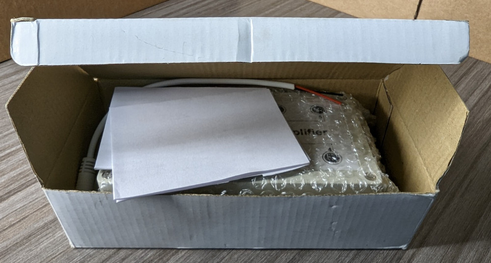 DMX 8 Channel Signal Amplifier