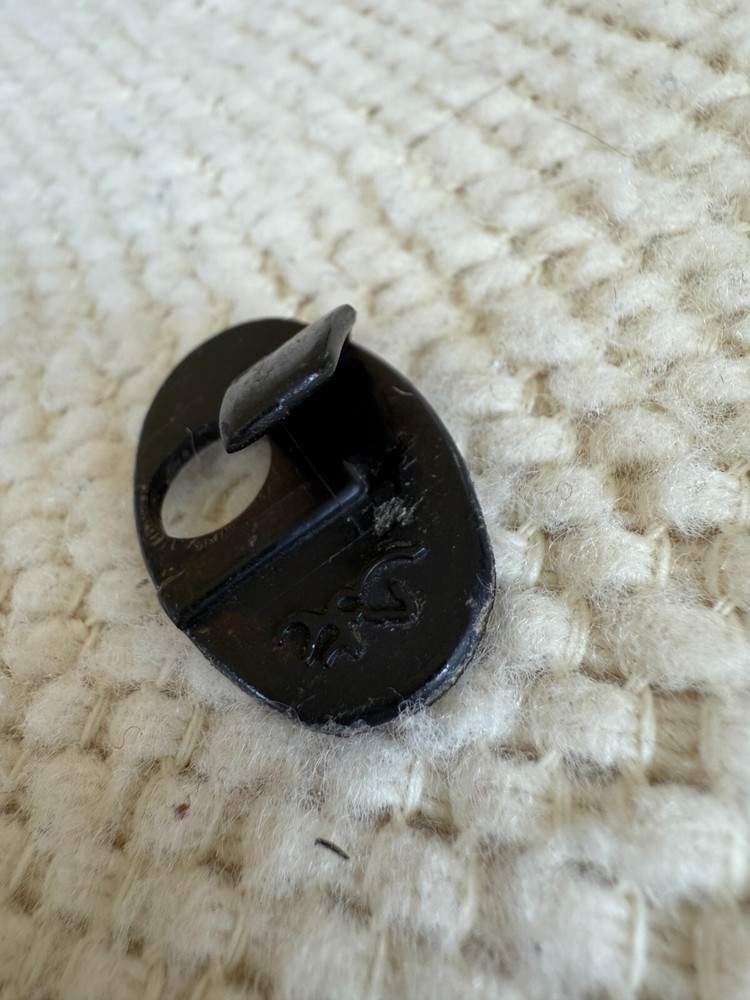 Browning Plastic Flipper Rest
