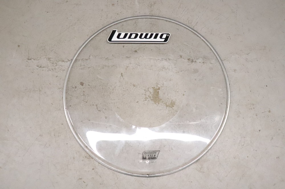 Ludwig 24" Rockers Silver Dot Clear Drum Head