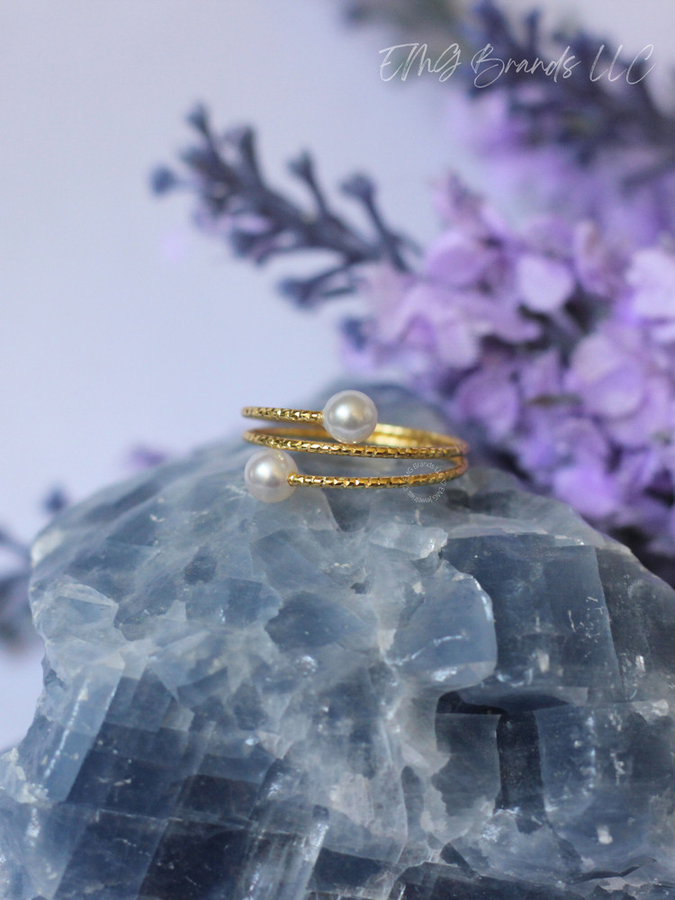 Double Akoya Pearl Ring