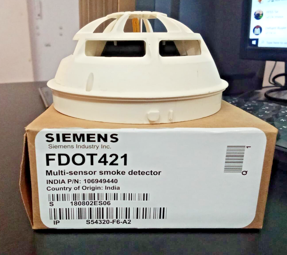 1PC- SIEMENS FDOT421 Multi-Sensor Smoke Detector Model 106949440- NEW