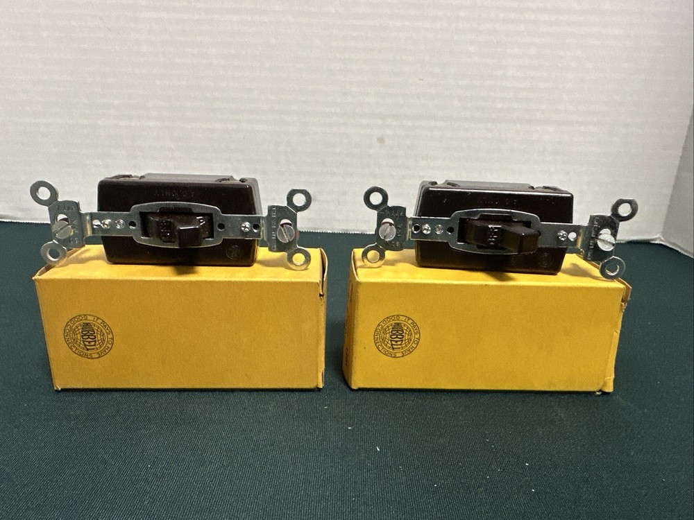 2 Vintage Hubbell A. C. Flush Toggle Switch Single-Pole 15A 1201