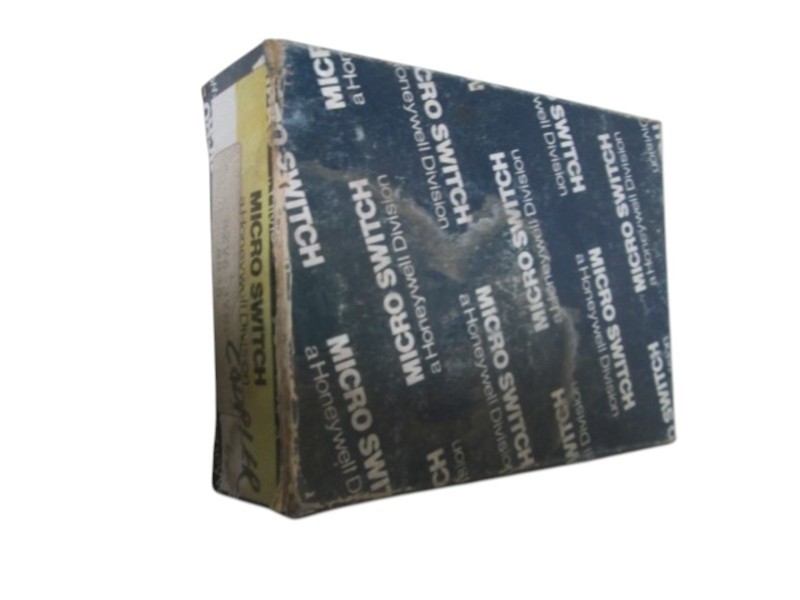 MICRO SWITCH BZV6-3YNP-8838 LIMIT SWITCH  NSMP