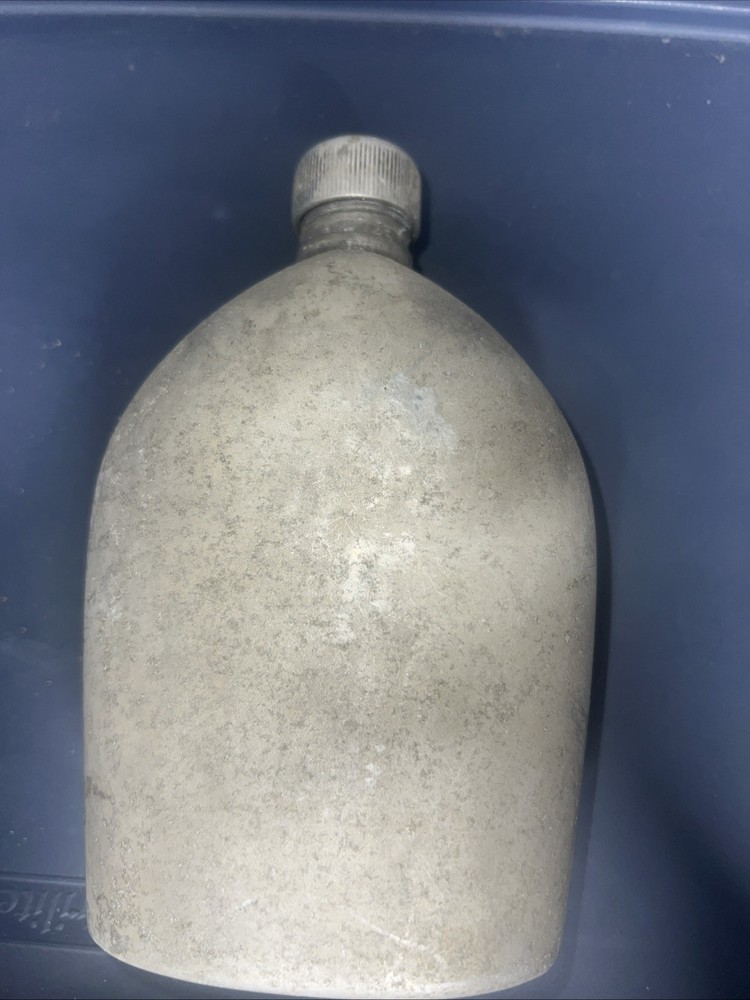 WW2 US Army Canteen 1945 Metal Cap