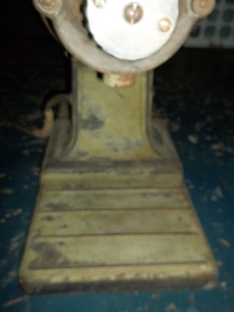 Vintage Hobart Model 2044 Coffee Grinder