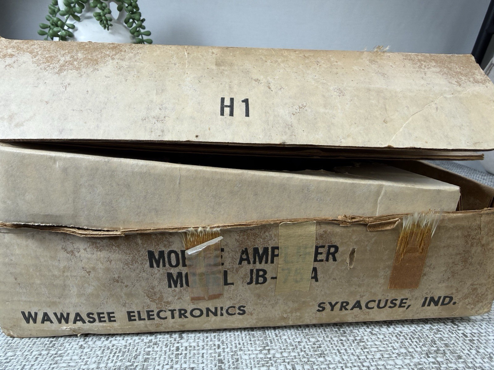 Vintage CB Amplifier WAWASEE ELECTRONICS BLACK CAT JB-75A UNTESTED Original Box