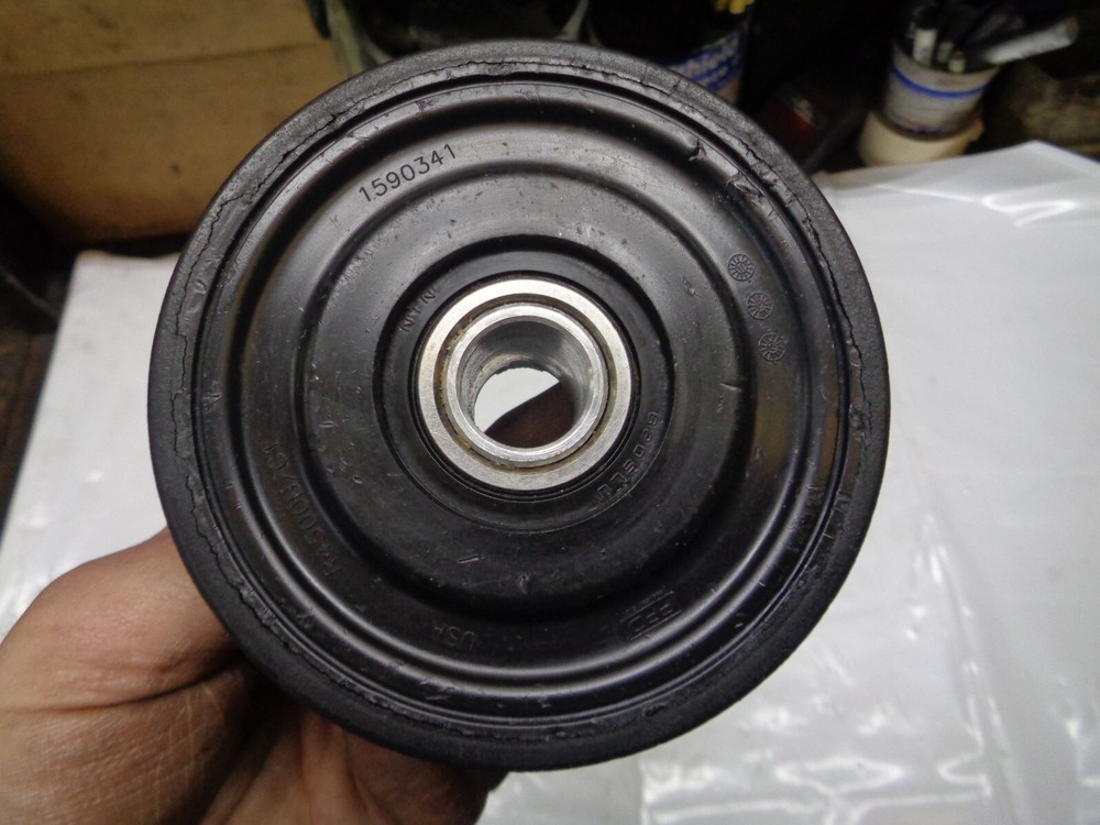 2011-2014 Polaris Rush Switchback rear upper bogie wheels 1590341