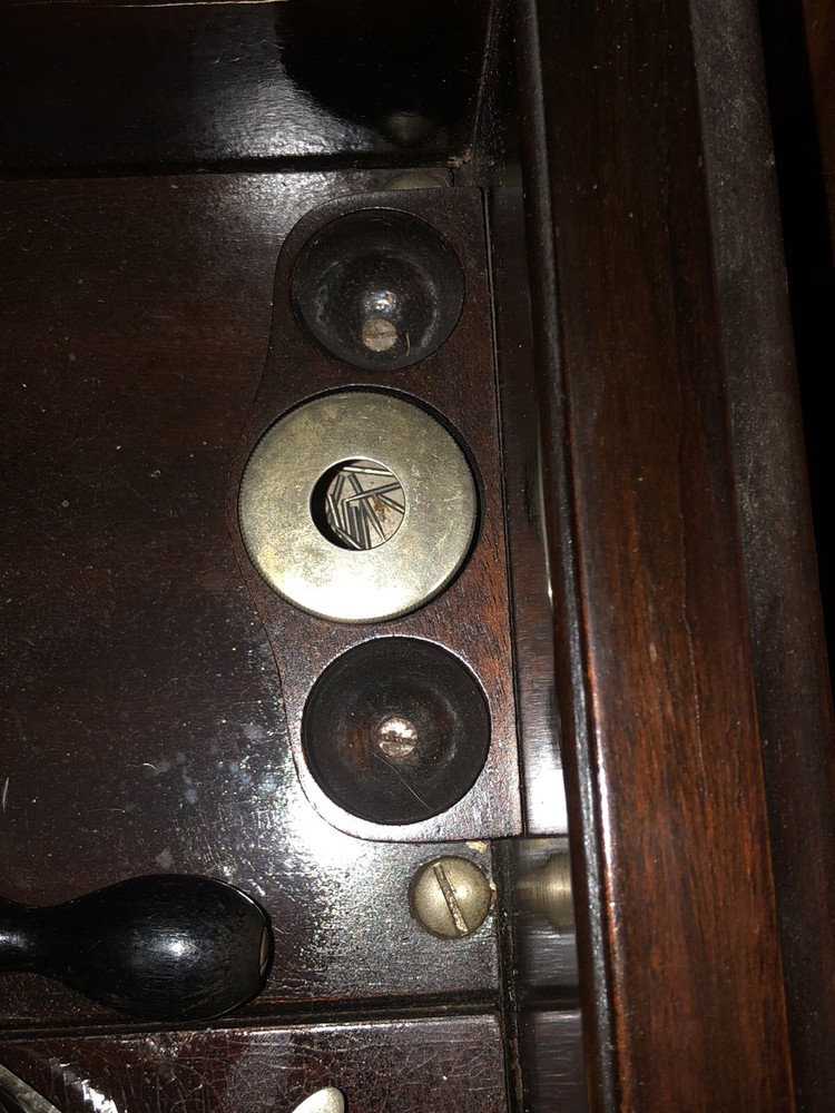 victrola record player antique