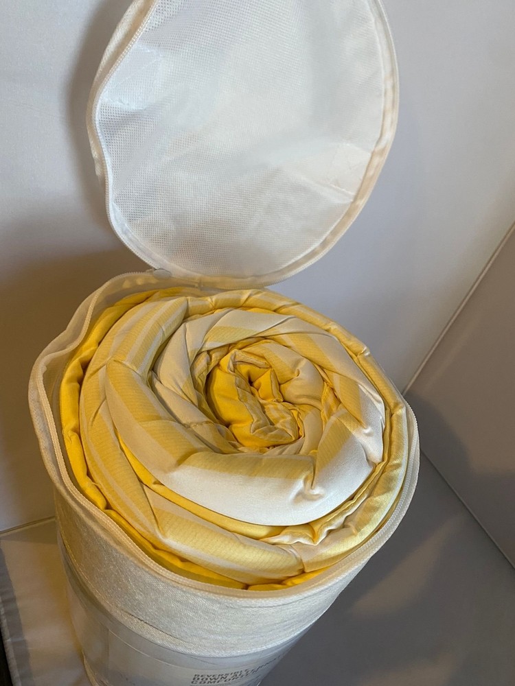 Martha Stewart Essentials Down Alternative (Yellow) Plaid Reversible Comforter,